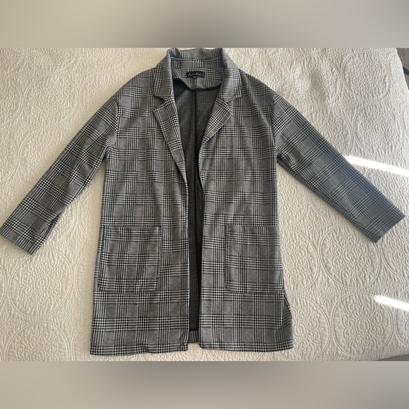 Houndstooth coat - Picture 1 of 1